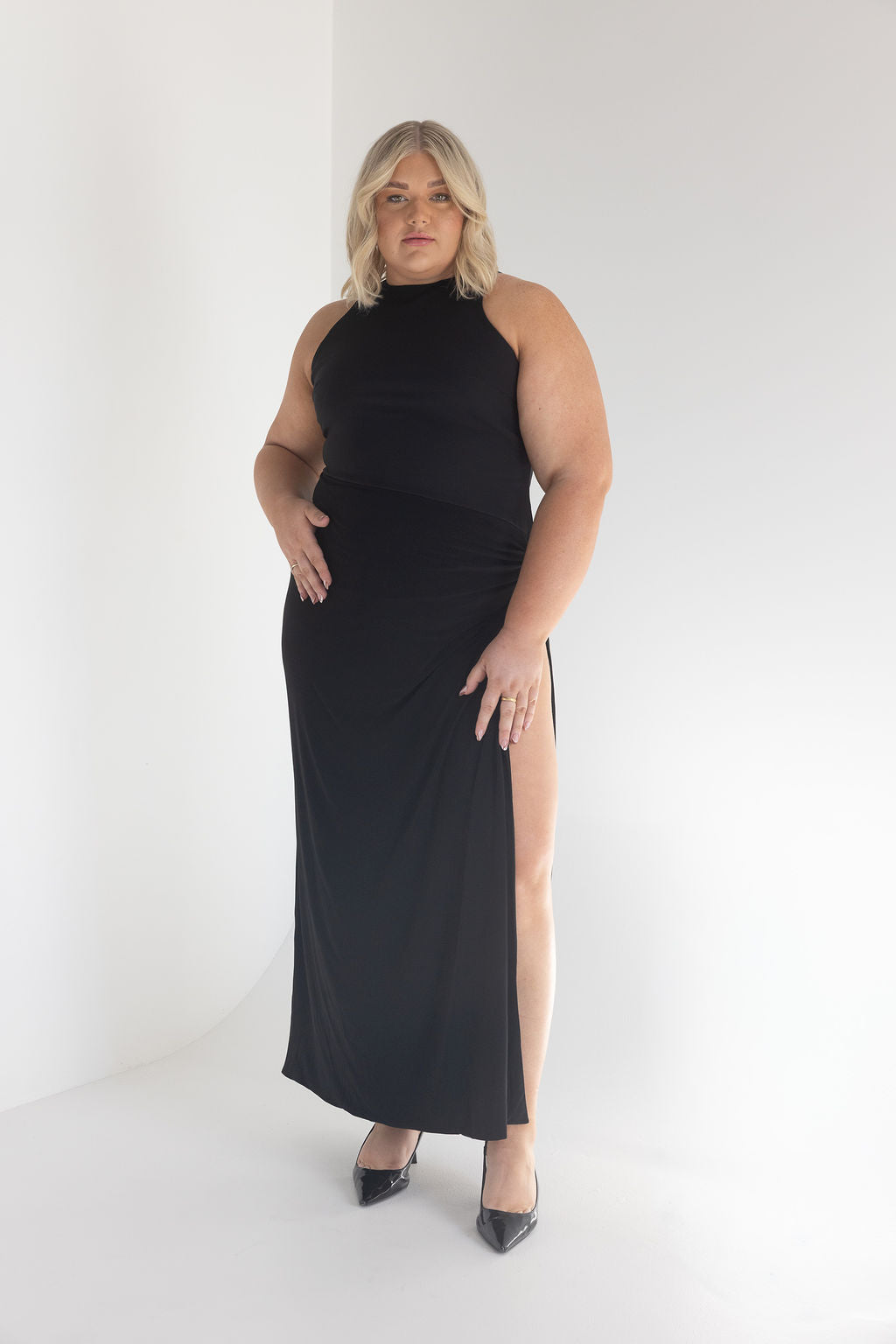 Come closer Sculpted split maxi